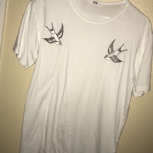 short sleeve with birds, white tee